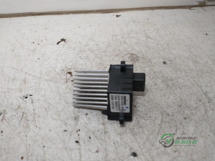 Heater resistor from a BMW 5 serie (E39) 535i 32V 2000