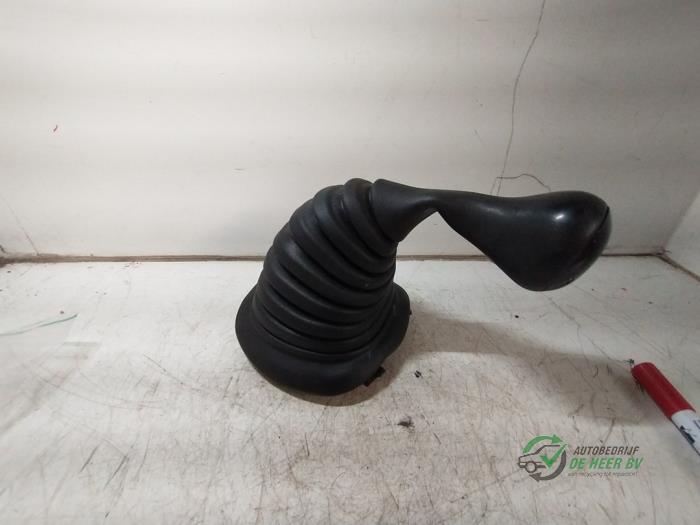 Gear stick cover from a Ford Ka I 1.3i 2002