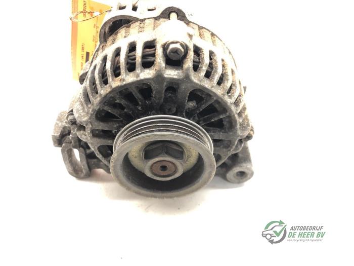 Begagnade Dynamo Renault Twingo (C06) 1.2 Pris € 50,00 Marginaltabell erbjuds av Autobedrijf de Heer B.V.