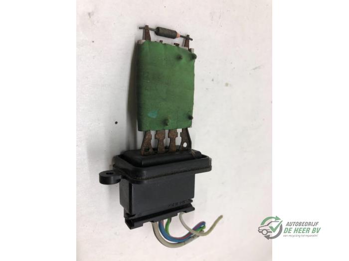 Heater resistor from a Fiat Doblo (223A/119) 1.6 16V 2003