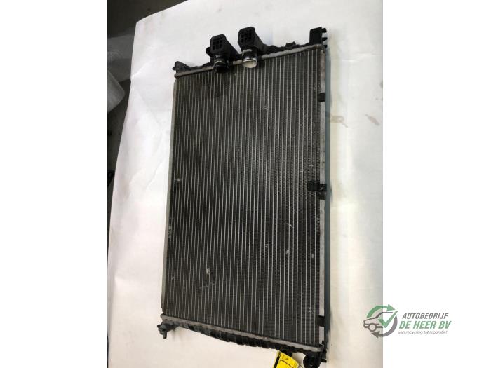 Gebrauchte Kühler Peugeot 406 Coupé (8C) 2.2 16V Preis € 50,00 Margenregelung angeboten von Autobedrijf de Heer B.V.
