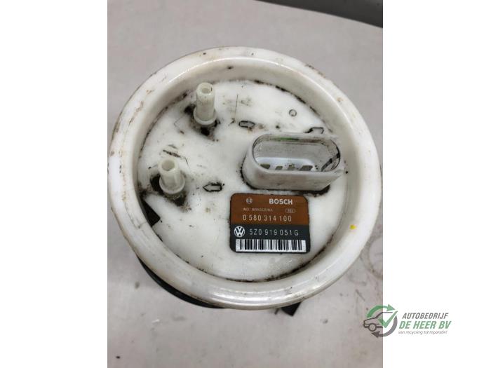 Usagé Pompe à carburant Volkswagen Fox (5Z) 1.2 Kat. Prix € 35,00 Règlement à la marge proposé par Autobedrijf de Heer B.V.