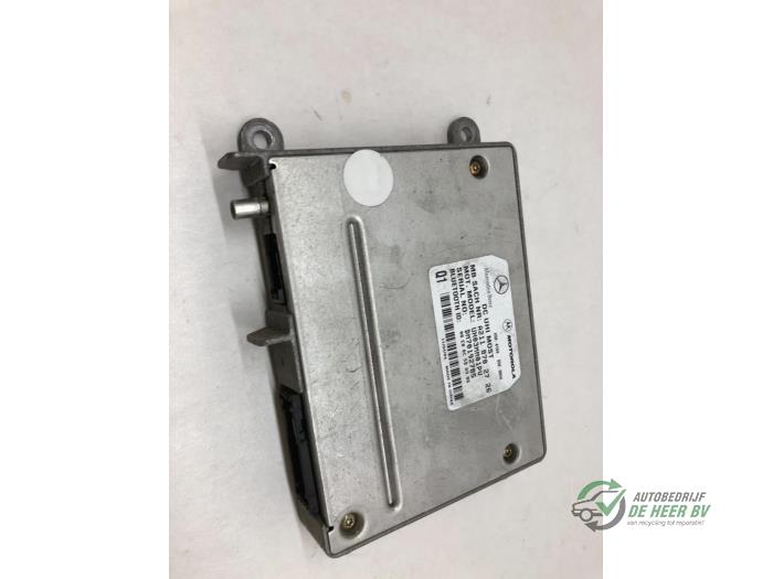 Begagnade Telefonmodul Mercedes C (W203) 1.8 C-180K 16V Pris € 50,00 Marginaltabell erbjuds av Autobedrijf de Heer B.V.