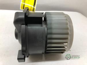 Used Heating and ventilation fan motor Mitsubishi Colt (Z2/Z3) 1.5 16V Price € 30,00 Margin scheme offered by Autobedrijf de Heer B.V.