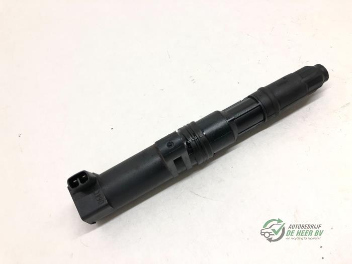 Pen ignition coil from a Renault Laguna II Grandtour (KG) 2.0 16V Turbo 2003