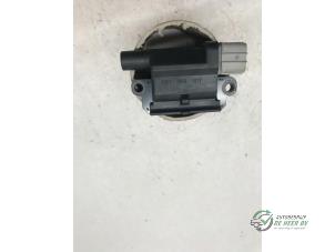 Usados Pasador bobina Suzuki Swift (ZA/ZC/ZD1/2/3/9) 1.3 VVT 16V Precio € 15,00 Norma de margen ofrecido por Autobedrijf de Heer B.V.