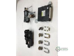 Used Set of cylinder locks (complete) Daihatsu Cuore (L251/271/276) 1.0 12V Price € 100,00 Margin scheme offered by Autobedrijf de Heer B.V.