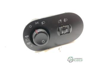 Usados Interruptor de luz Seat Ibiza III (6L1) 1.6 16V Precio € 20,00 Norma de margen ofrecido por Autobedrijf de Heer B.V.