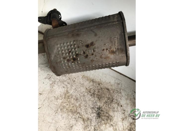 Exhaust rear silencer from a Peugeot 208 I (CA/CC/CK/CL)  2014