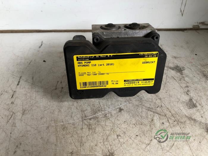 Usagé Pompe ABS Hyundai i10 (F5) 1.1i 12V Prix € 75,00 Règlement à la marge proposé par Autobedrijf de Heer B.V.