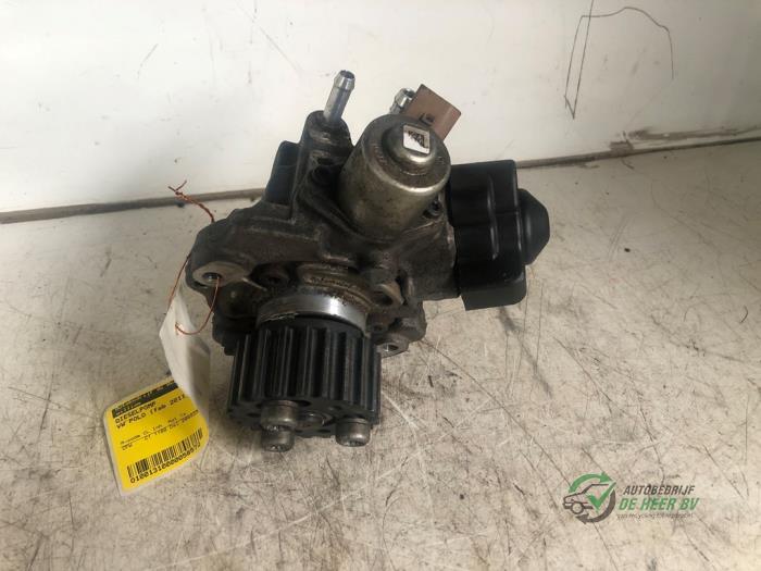 Begagnade Dieselpump Volkswagen Polo V (6R) 1.2 TDI 12V BlueMotion Pris € 225,00 Marginaltabell erbjuds av Autobedrijf de Heer B.V.