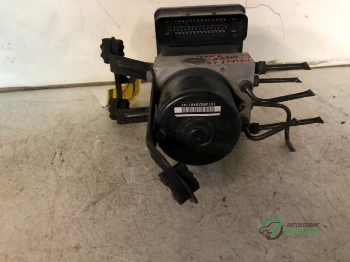 Begagnade ABS-pump BMW Mini (R50/53) 1.6 16V Cooper Pris € 150,00 Marginaltabell erbjuds av Autobedrijf de Heer B.V.