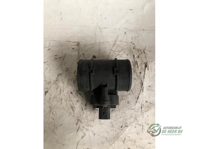 Gebrauchte Luftmassenmesser Opel Corsa D 1.2 16V Preis € 25,00 Margenregelung angeboten von Autobedrijf de Heer B.V.