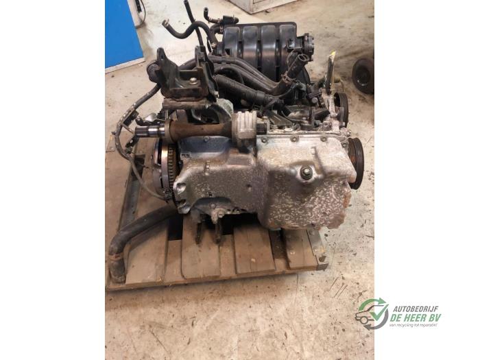 Motor van een Suzuki SX4 (EY/GY) 1.6 16V 4x2 2010