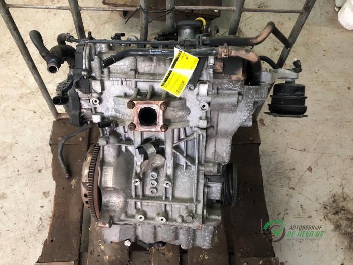 Usados Motor Seat Ibiza IV SC (6J1) 1.0 12V Precio € 450,00 Norma de margen ofrecido por Autobedrijf de Heer B.V.