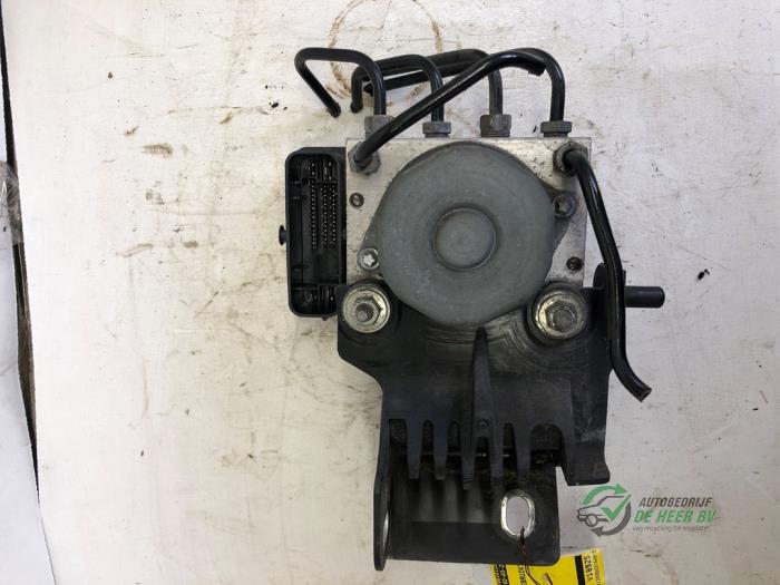 Begagnade ABS-pump Fiat Panda (312) 0.9 TwinAir 65 Pris € 100,00 Marginaltabell erbjuds av Autobedrijf de Heer B.V.