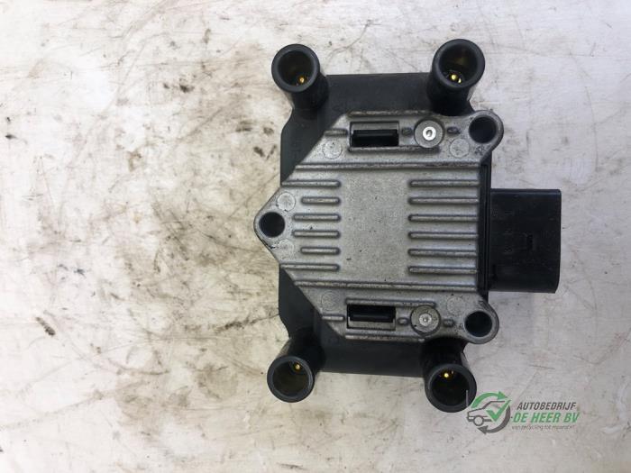 Usagé Bobine Volkswagen Golf IV (1J1) 1.4 16V Prix € 25,00 Règlement à la marge proposé par Autobedrijf de Heer B.V.