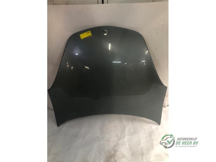 Używane Maska Smart Roadster (452.4) 0.7 Turbo Cena € 350,00 Procedura marży oferowane przez Autobedrijf de Heer B.V.