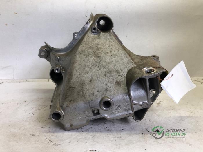 Engine mount Volkswagen Polo VI (AW1), 2017 1.0 MPi 12V, Hatchback, Petrol, 999cc, 59kW, FWD, DFNA, 2018-11 (Used)