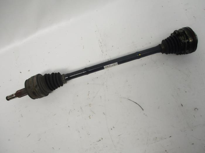 Drive shaft, rear right from a Volkswagen Transporter 2013