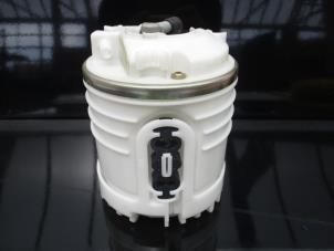 New Electric fuel pump Volkswagen Transporter Price € 211,75 Inclusive VAT offered by Autohandel P. Caron & Zoon B.V.