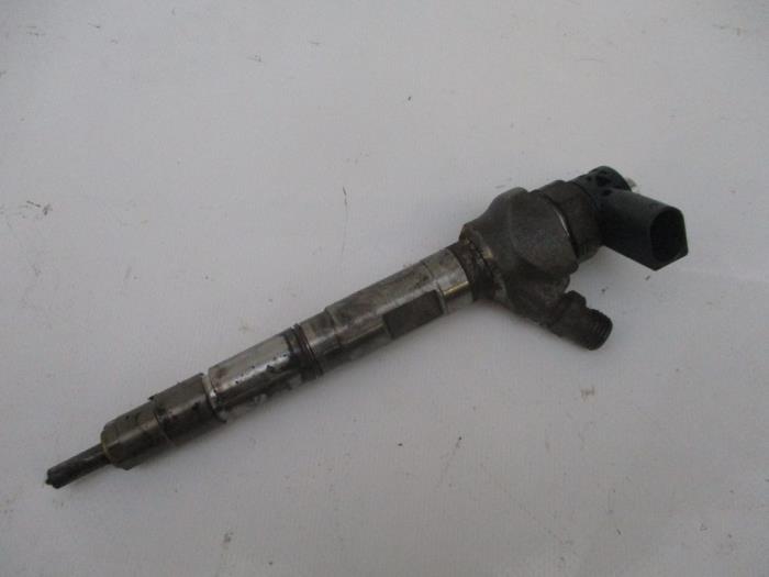 Usagé Injecteurs Volkswagen Crafter Prix € 235,95 Prix TTC proposé par Autohandel P. Caron & Zoon B.V.