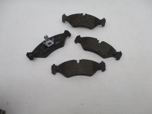 New Rear brake pad Volkswagen LT Price € 66,55 Inclusive VAT offered by Autohandel P. Caron & Zoon B.V.