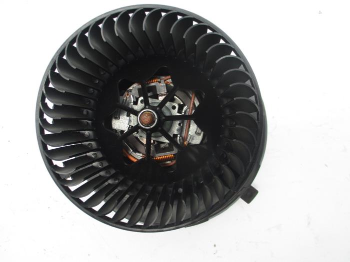 Heating and ventilation fan motor from a Volkswagen Caddy 2016