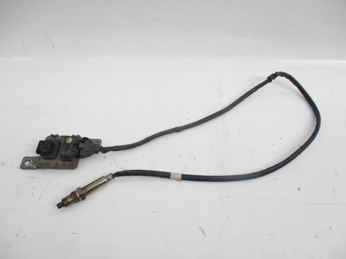 Usados Sensor Nox Volkswagen Caddy Precio € 235,95 IVA incluido ofrecido por Autohandel P. Caron & Zoon B.V.