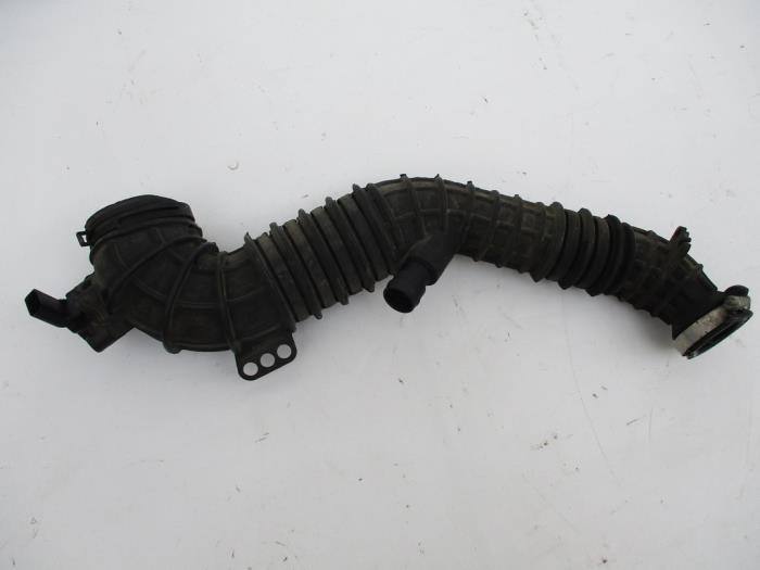 Air intake hose from a Volkswagen Transporter 2011
