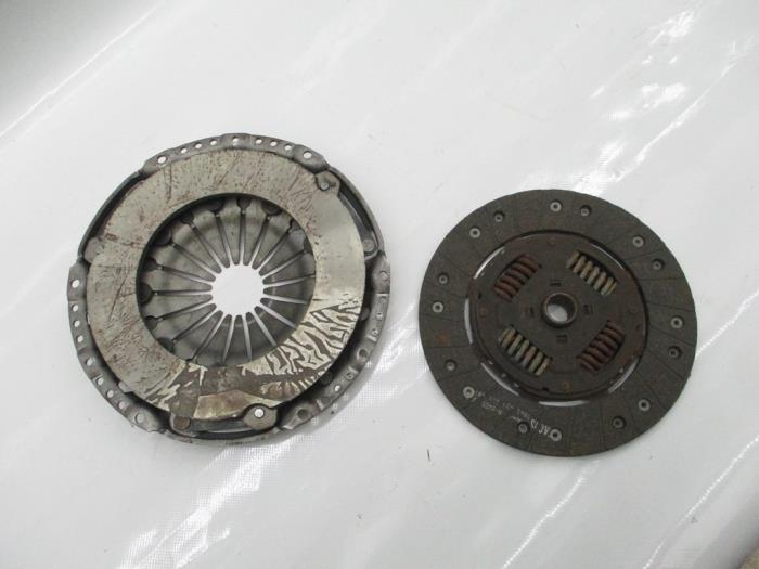 Clutch plate from a Volkswagen Caddy 1999