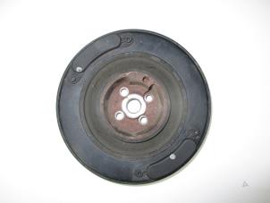 Used Crankshaft pulley Volkswagen Crafter Price € 90,75 Inclusive VAT offered by Autohandel P. Caron & Zoon B.V.