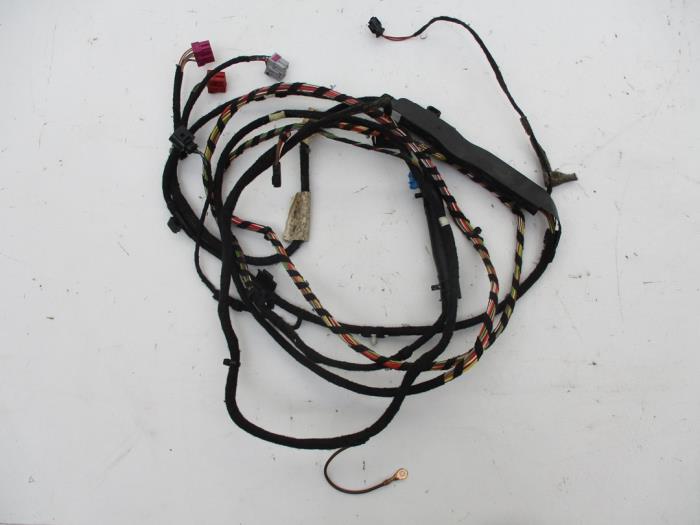 Begagnade Kablage Volkswagen Transporter Pris € 24,20 Inklusive moms erbjuds av Autohandel P. Caron & Zoon B.V.