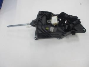 Used Gearbox mechanism Volkswagen Crafter Price € 78,65 Inclusive VAT offered by Autohandel P. Caron & Zoon B.V.