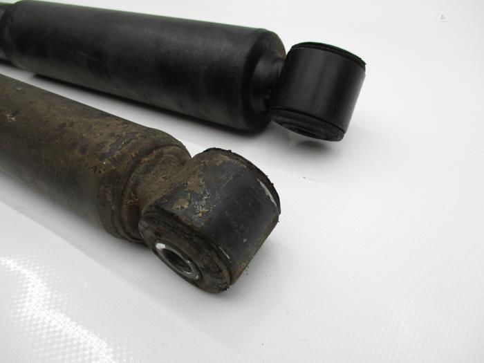 Shock absorber kit from a Volkswagen Crafter 2013
