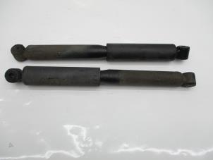Used Shock absorber kit Volkswagen Crafter Price € 114,95 Inclusive VAT offered by Autohandel P. Caron & Zoon B.V.