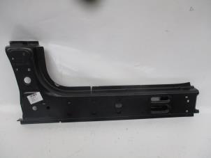 Used Sill, left Volkswagen Caddy Price € 36,30 Inclusive VAT offered by Autohandel P. Caron & Zoon B.V.