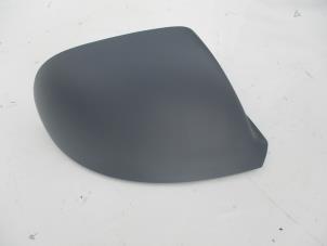 New Mirror housing, right Volkswagen Transporter Price € 24,20 Inclusive VAT offered by Autohandel P. Caron & Zoon B.V.