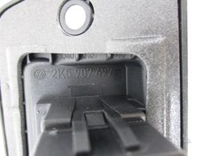 Used Sliding door lock stop, left Volkswagen Caddy Price € 10,89 Inclusive VAT offered by Autohandel P. Caron & Zoon B.V.