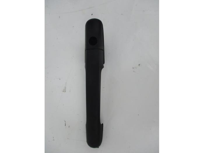 Begagnade Handtag Volkswagen LT Pris € 18,15 Inklusive moms erbjuds av Autohandel P. Caron & Zoon B.V.