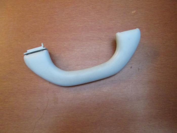 Usados Manilla Volkswagen Transporter Precio € 12,10 IVA incluido ofrecido por Autohandel P. Caron & Zoon B.V.