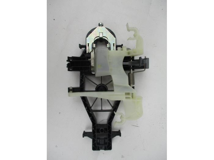 Sliding door handle