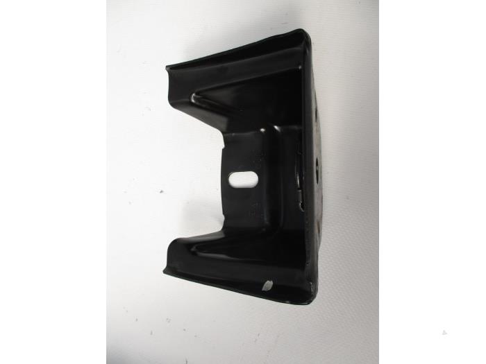 Begagnade Front Volkswagen Transporter Pris € 6,05 Inklusive moms erbjuds av Autohandel P. Caron & Zoon B.V.