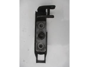 Used Bonnet lock mechanism Volkswagen Crafter Price € 18,15 Inclusive VAT offered by Autohandel P. Caron & Zoon B.V.