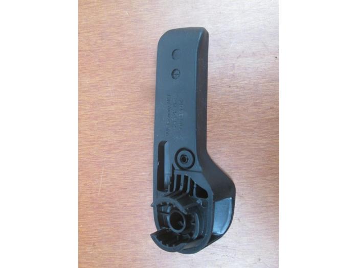 Hood release handle