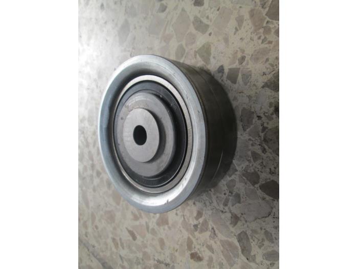 Usados Rodillo tensor correa múltiple Volkswagen Crafter Precio € 36,30 IVA incluido ofrecido por Autohandel P. Caron & Zoon B.V.