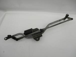 Used Front wiper motor Volkswagen Transporter Price € 90,75 Inclusive VAT offered by Autohandel P. Caron & Zoon B.V.