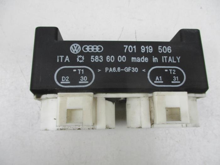 Used Cooling computer Volkswagen Transporter Price € 42,35 Inclusive VAT offered by Autohandel P. Caron & Zoon B.V.