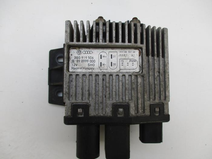 Used Cooling computer Volkswagen Transporter Price € 78,65 Inclusive VAT offered by Autohandel P. Caron & Zoon B.V.