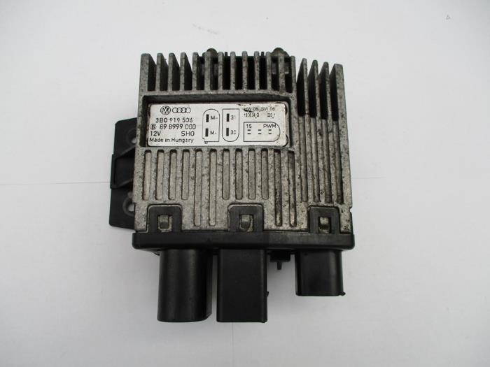Used Cooling computer Volkswagen Transporter Price € 78,65 Inclusive VAT offered by Autohandel P. Caron & Zoon B.V.